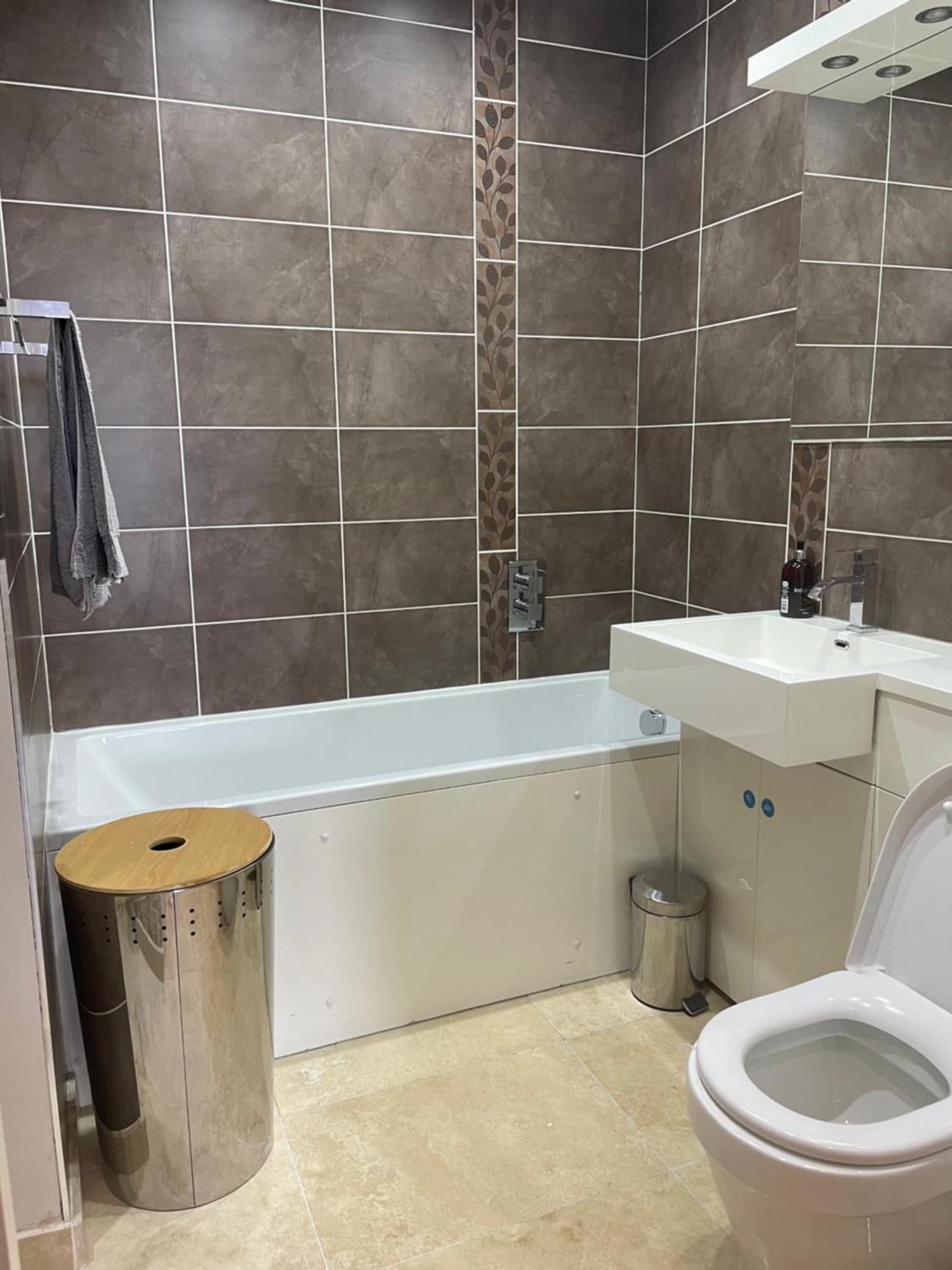 Fulham 2 Double Bedrooms, 4 People Flat * London